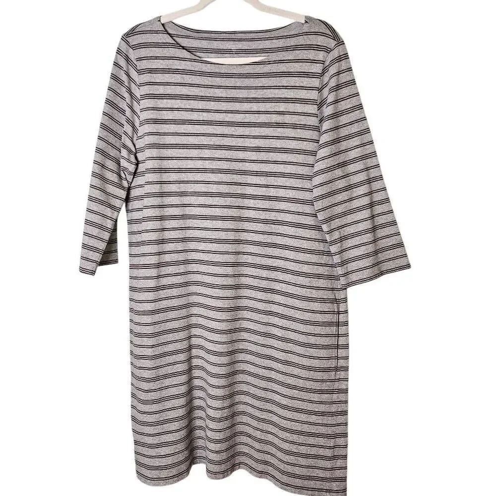 Garnet Hill striped cotton t- shirt dress. L.